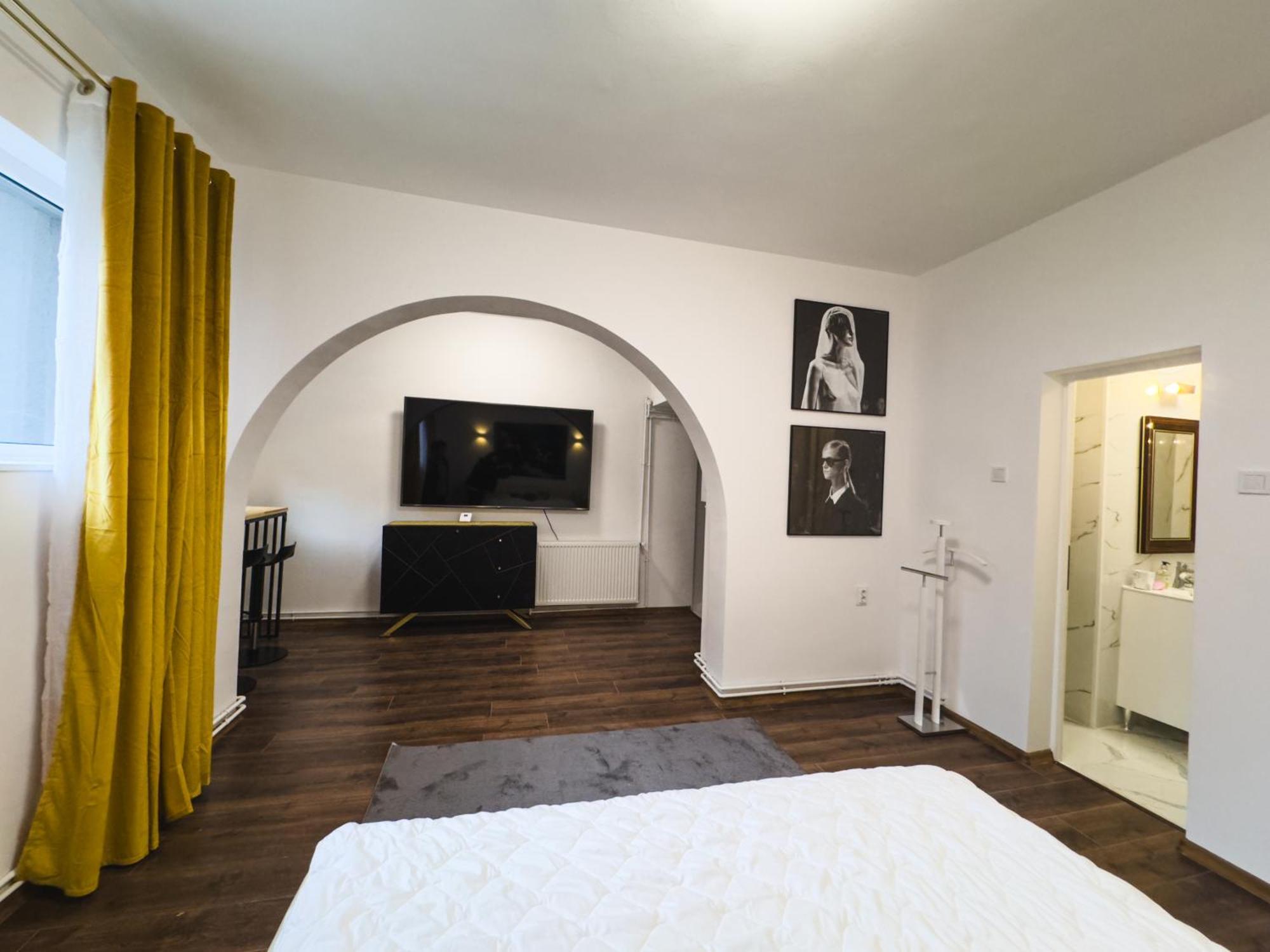 בוקרשט Loving Downtown Studio By Chr Luxury Property מראה חיצוני תמונה