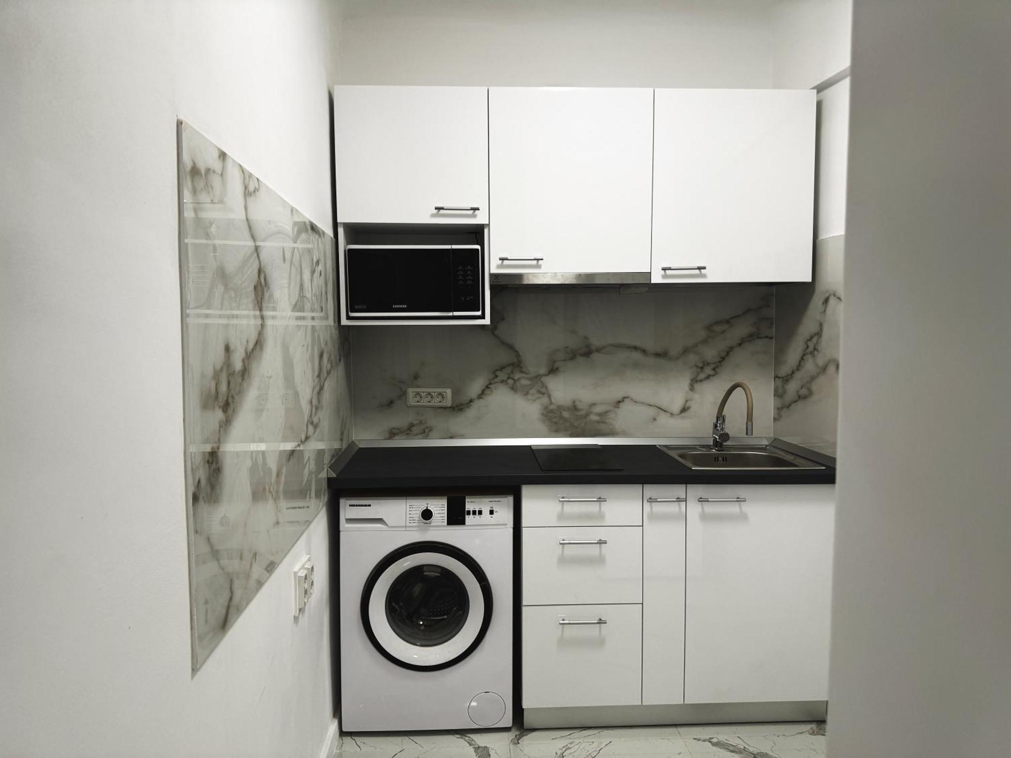 בוקרשט Loving Downtown Studio By Chr Luxury Property מראה חיצוני תמונה